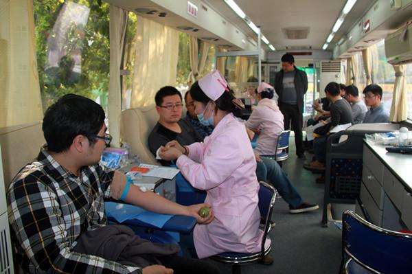 競(jìng)爭(zhēng)惡劣，獻(xiàn)血車(chē)價(jià)格也不能成為搶奪市場(chǎng)的主要因素